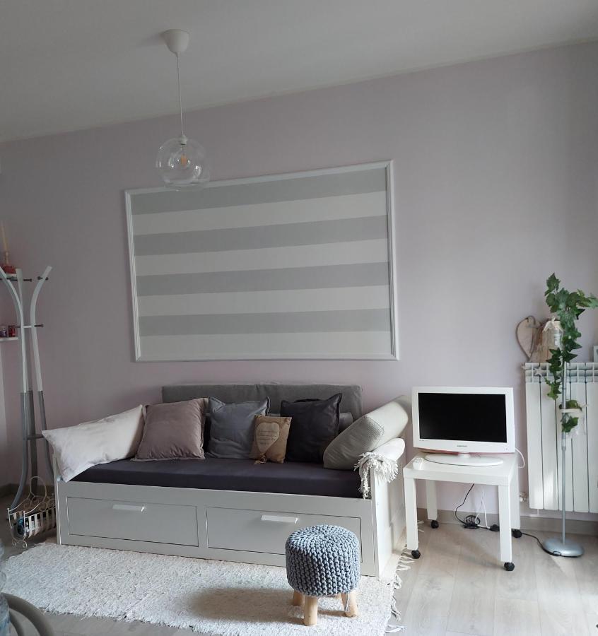 LʼAquila La Pineta - Delightful Small Apartment Near The City Center المظهر الخارجي الصورة