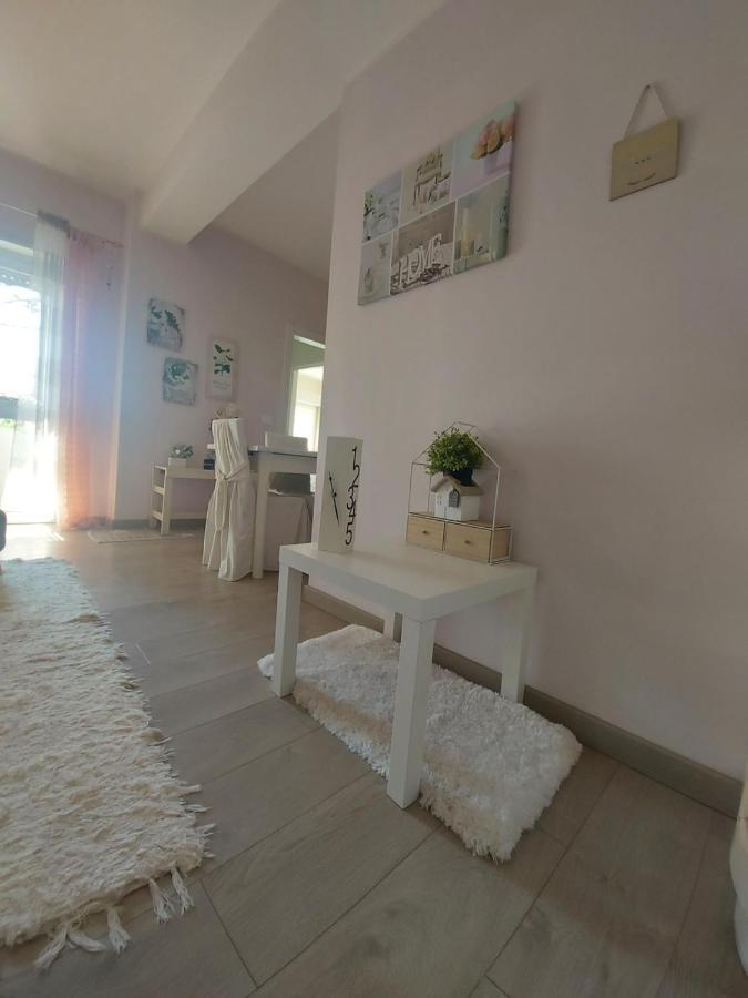 LʼAquila La Pineta - Delightful Small Apartment Near The City Center المظهر الخارجي الصورة