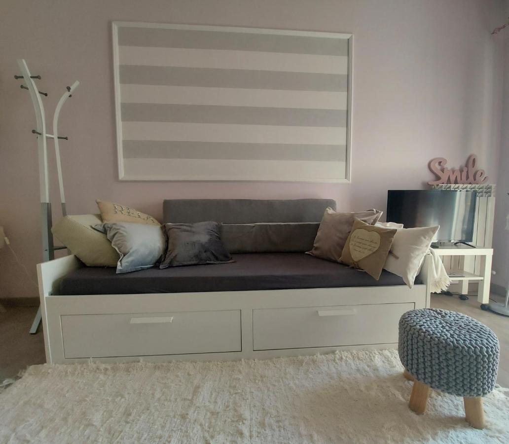 LʼAquila La Pineta - Delightful Small Apartment Near The City Center المظهر الخارجي الصورة